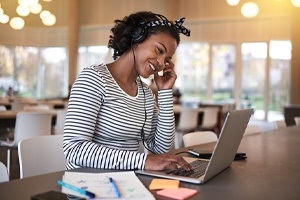 woman working on laptop